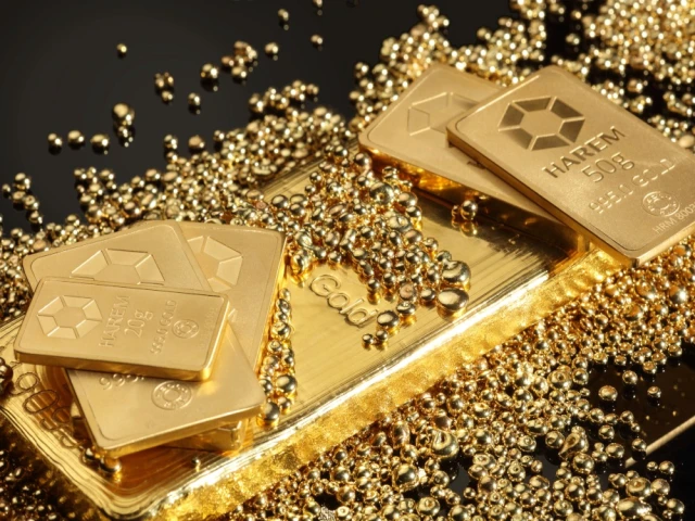 Altın Fiyatları Tarihi Rekorunu Kırarak Yeni Zirveye Ulaştı!