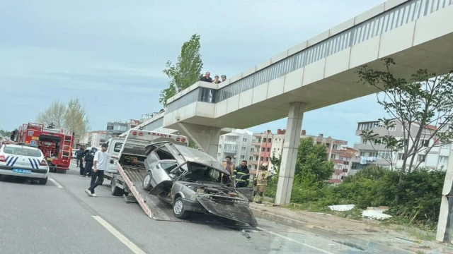 Bursa Mudanya’da feci kaza... Pert olan araçtan sağ çıktılar