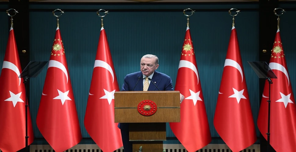 Cumhurbaşkanı Erdoğan: "Güçlü ordu, güçlü Türkiye"